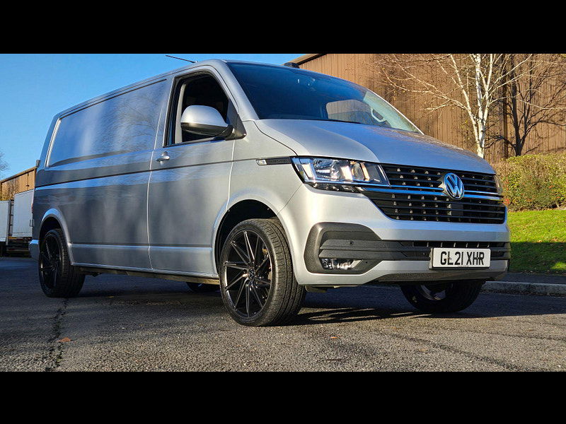 Volkswagen Transporter 2.0 TDI T30 Highline DSG FWD LWB Euro 6 (s/s) 5dr 5dr Automatic 2025