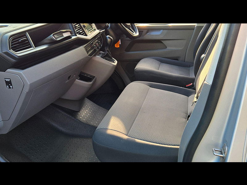Volkswagen Transporter 2.0 TDI T30 Highline DSG FWD LWB Euro 6 (s/s) 5dr 5dr Automatic 2025