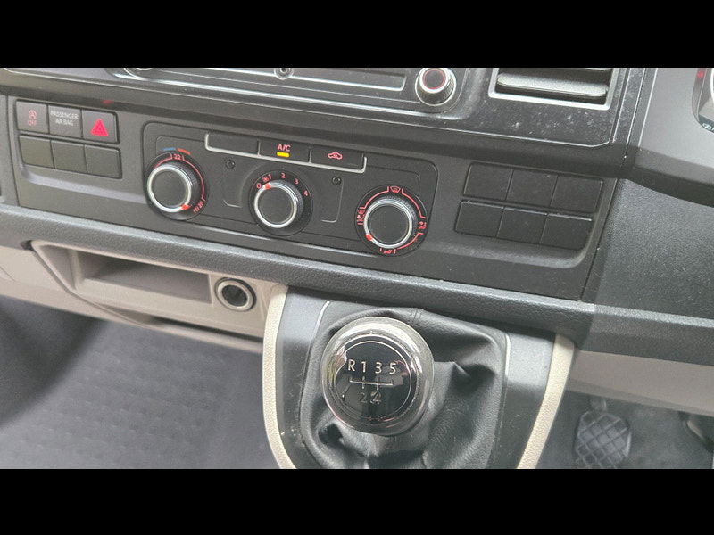 Volkswagen Transporter 2.0 TDI T32 BlueMotion Tech Startline FWD LWB Euro 6 (s/s) 5dr 5dr Manual 2025