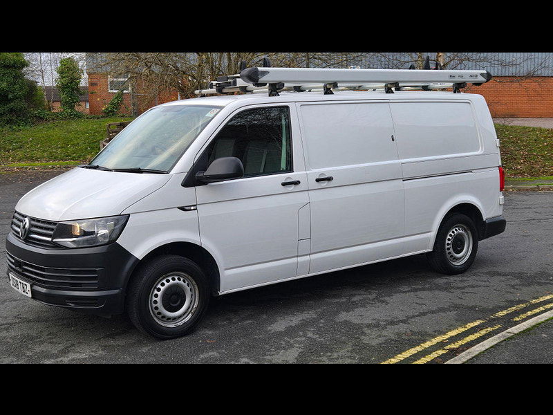 Volkswagen Transporter 2.0 TDI T32 BlueMotion Tech Startline FWD LWB Euro 6 (s/s) 5dr 5dr Manual 2025