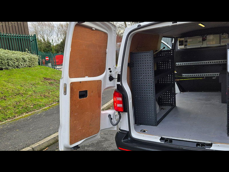 Volkswagen Transporter 2.0 TDI T32 BlueMotion Tech Startline FWD LWB Euro 6 (s/s) 5dr 5dr Manual 2025