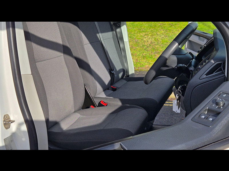 Volkswagen Transporter 2.0 TDI T32 BlueMotion Tech Startline FWD LWB Euro 6 (s/s) 5dr 5dr Manual 2026