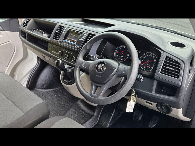 Volkswagen Transporter 2.0 TDI T32 BlueMotion Tech Startline FWD LWB Euro 6 (s/s) 5dr 5dr Manual 2026