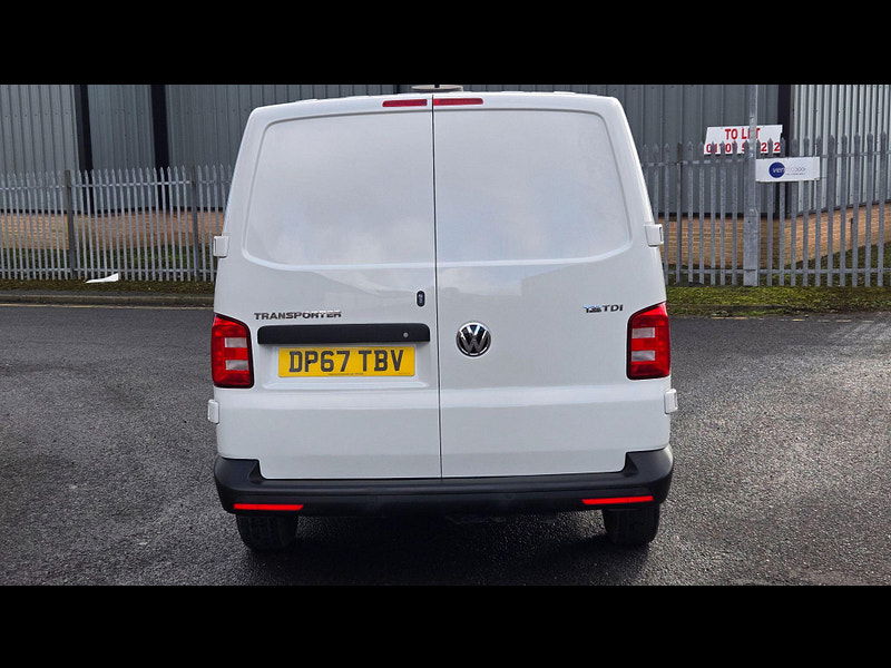 Volkswagen Transporter 2.0 TDI T32 BlueMotion Tech Startline FWD LWB Euro 6 (s/s) 5dr 5dr Manual 2026