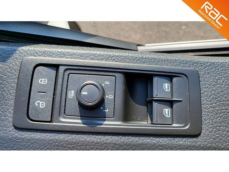 Volkswagen Transporter 2.0 TDI T32 BlueMotion Tech Startline Panel Van 5dr Diesel DSG FWD SWB Euro 6 (s/s) (150 ps) 5dr Automatic 2025