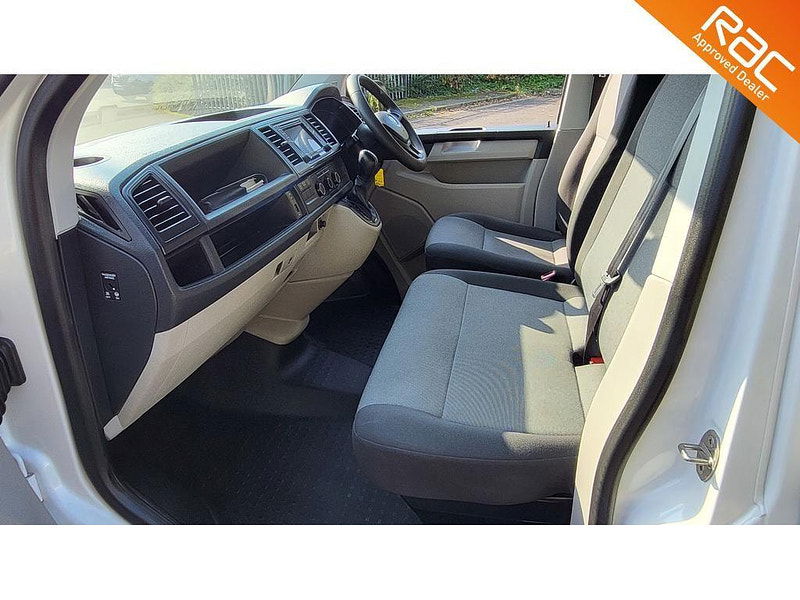 Volkswagen Transporter 2.0 TDI T32 BlueMotion Tech Startline Panel Van 5dr Diesel DSG FWD SWB Euro 6 (s/s) (150 ps) 5dr Automatic 2025