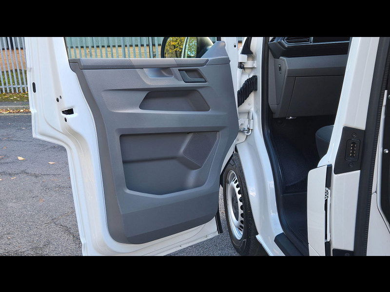 Volkswagen Transporter 2.0 TDI T32 Startline FWD LWB Euro 6 (s/s) 5dr 5dr Manual 2025