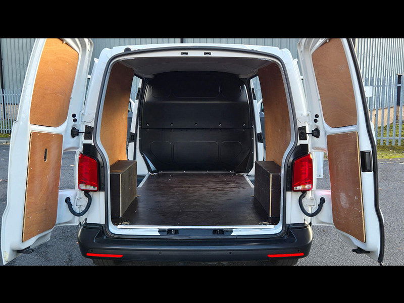 Volkswagen Transporter 2.0 TDI T32 Startline FWD LWB Euro 6 (s/s) 5dr 5dr Manual 2025