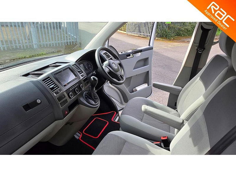 Volkswagen Transporter Shuttle 2.0 TD T30 SE DSG L3 H1 4dr 4dr Automatic 2025