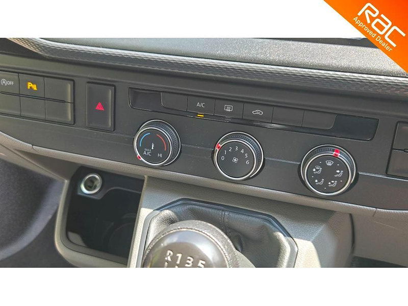 Volkswagen Transporter Shuttle 2.0 TDI SE LWB Euro 6 (s/s) 5dr 5dr Manual 2025