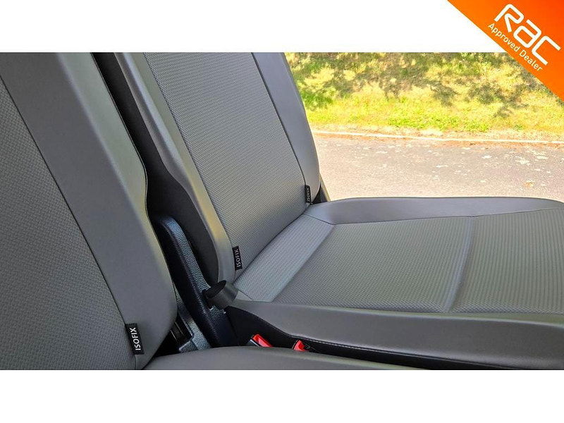 Volkswagen Transporter Shuttle 2.0 TDI SE LWB Euro 6 (s/s) 5dr 5dr Manual 2025