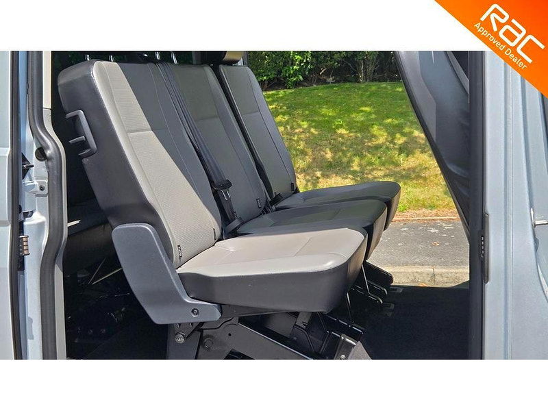 Volkswagen Transporter Shuttle 2.0 TDI SE LWB Euro 6 (s/s) 5dr 5dr Manual 2025