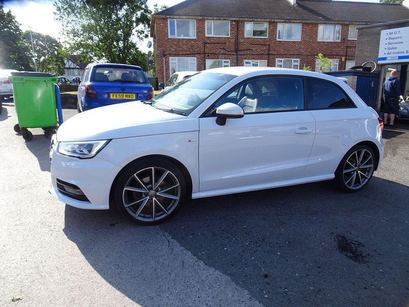 Audi A1 1.4 TFSI CoD Black Edition Euro 6 (s/s) 3dr 3dr Manual 2025