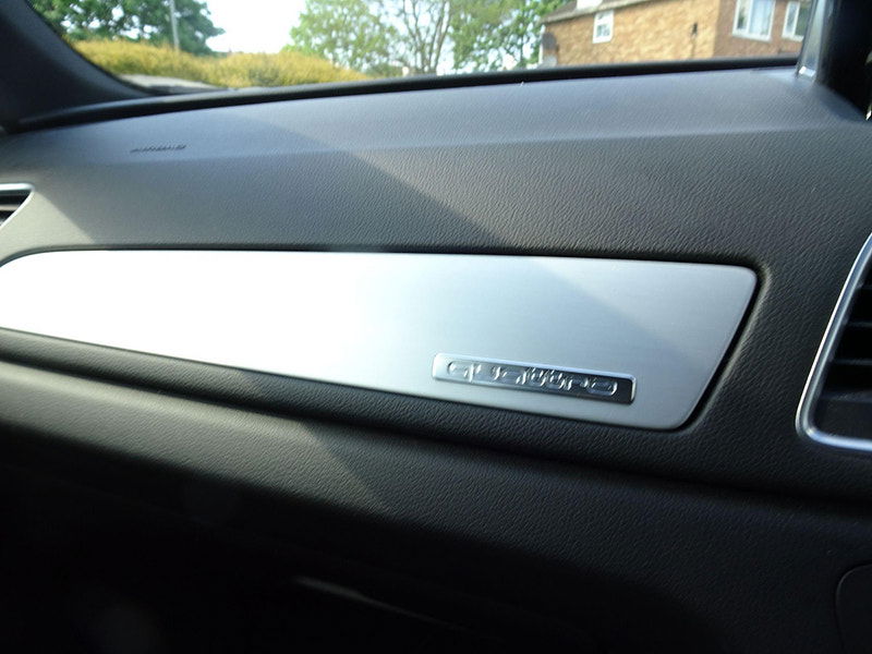 Audi Q3 2.0 TDI S line S Tronic quattro Euro 5 (s/s) 5dr 5dr Automatic 2025