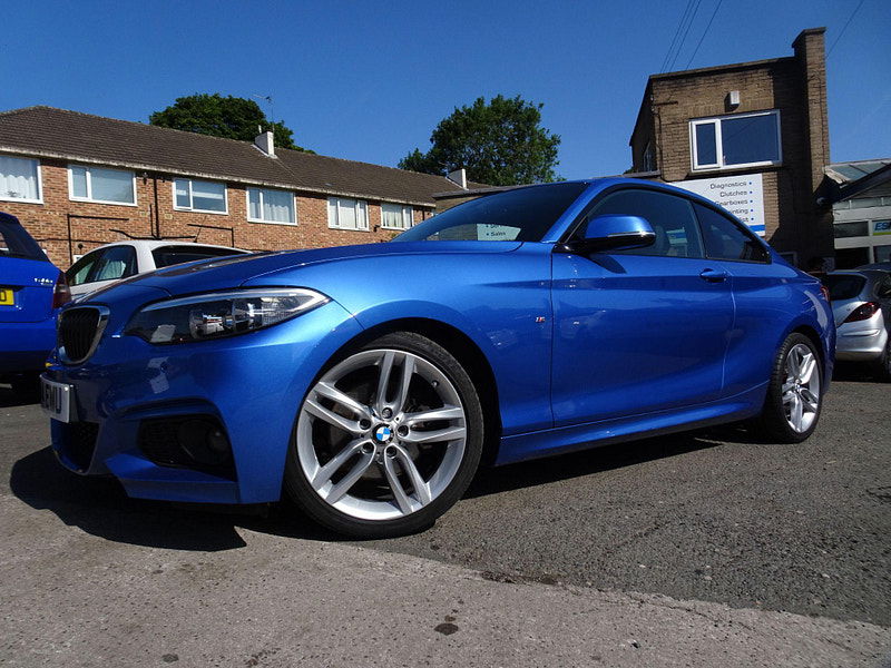 BMW 2 Series 2.0 220i M Sport Euro 6 (s/s) 2dr 2dr Manual 2025
