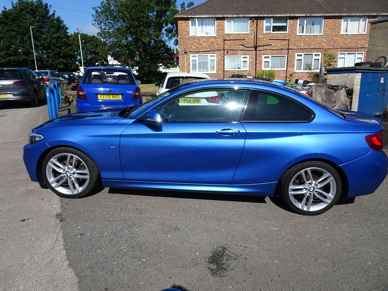 BMW 2 Series 2.0 220i M Sport Euro 6 (s/s) 2dr 2dr Manual 2025