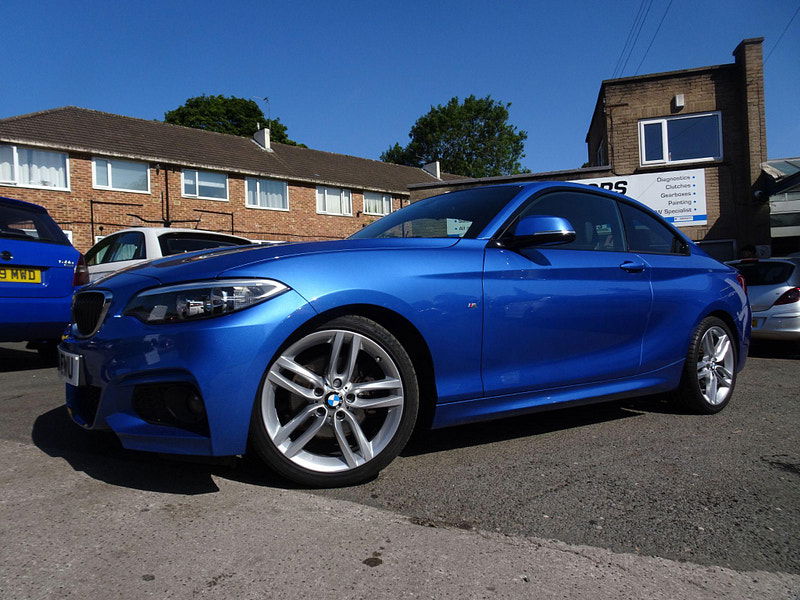 BMW 2 Series 2.0 220i M Sport Euro 6 (s/s) 2dr 2dr Manual 2025