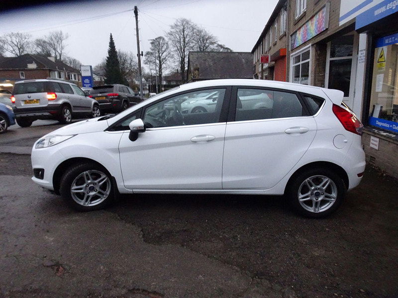 Ford Fiesta 1.6 Zetec Powershift Euro 5 5dr 5dr Automatic 2024