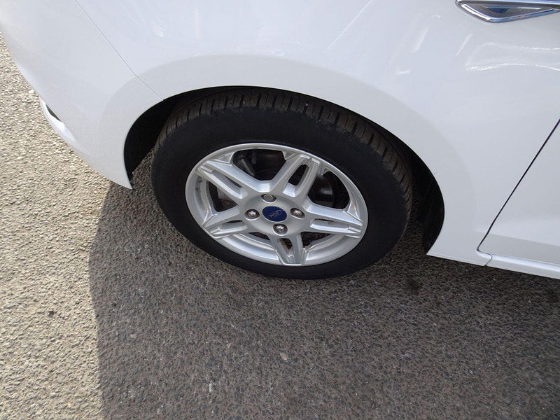 Ford Ka+ 1.2 Ti-VCT Zetec Euro 6 5dr 5dr Manual 2025