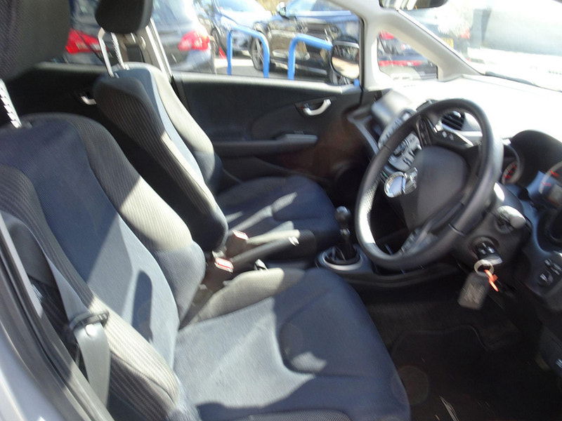 Honda Jazz 1.4 i-VTEC ES Plus Euro 5 5dr 5dr Manual 2025