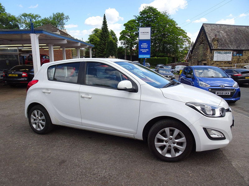 Hyundai I20 1.2 Active Euro 5 5dr 5dr Manual 2025