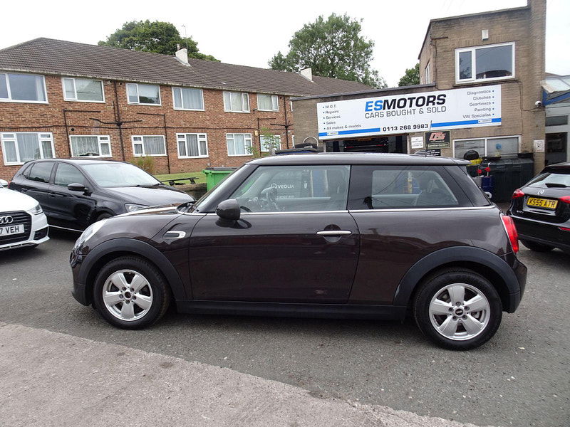 MINI Hatch 1.2 One Auto Euro 6 (s/s) 3dr 3dr Automatic 2025