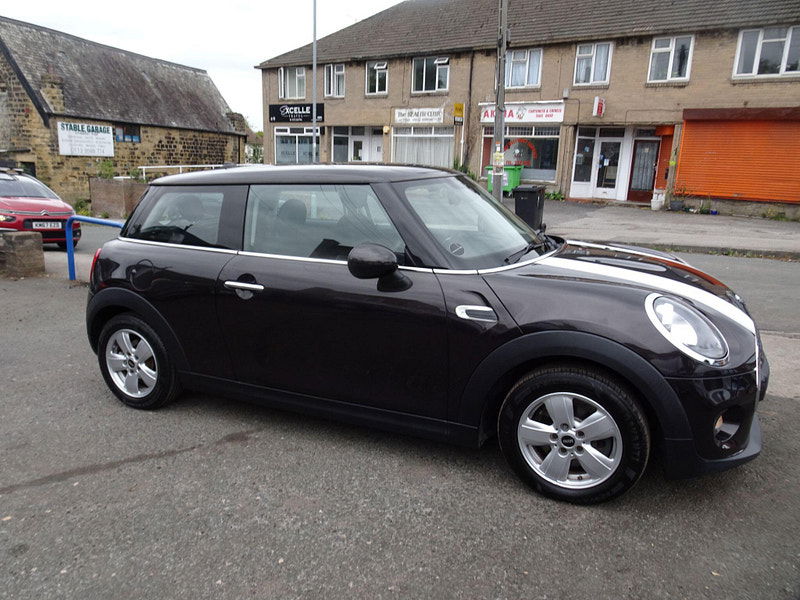 MINI Hatch 1.2 One Auto Euro 6 (s/s) 3dr 3dr Automatic 2025