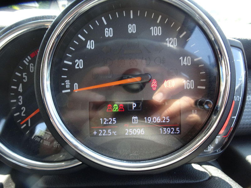 MINI Hatch 1.5 Cooper Auto Euro 6 (s/s) 5dr 5dr Automatic 2025
