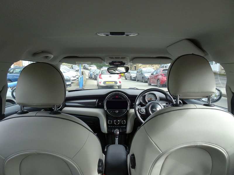 MINI Hatch 2.0 Cooper S Auto Euro 6 (s/s) 5dr 5dr Automatic 2026