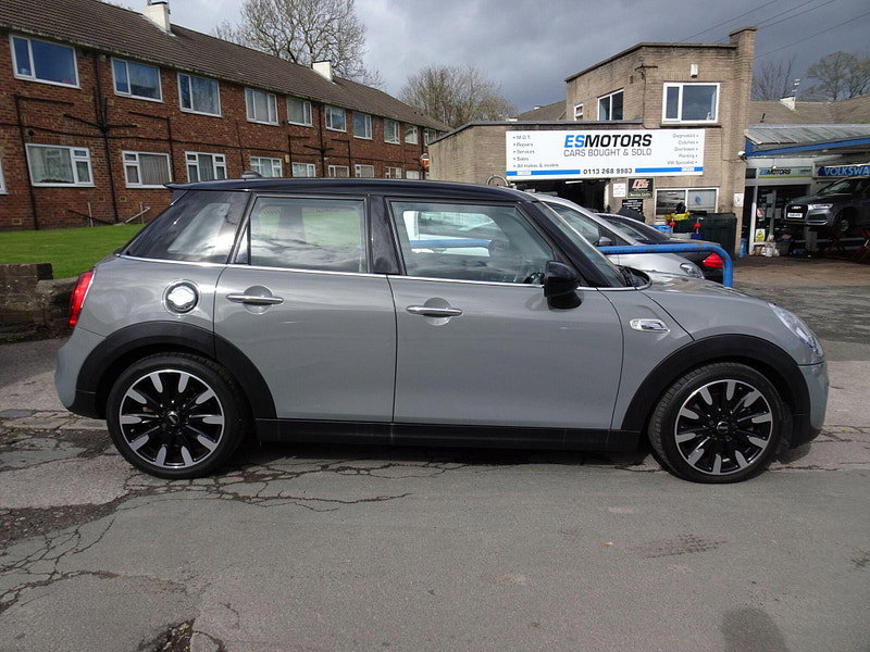 MINI Hatch 2.0 Cooper S Auto Euro 6 (s/s) 5dr 5dr Automatic 2026