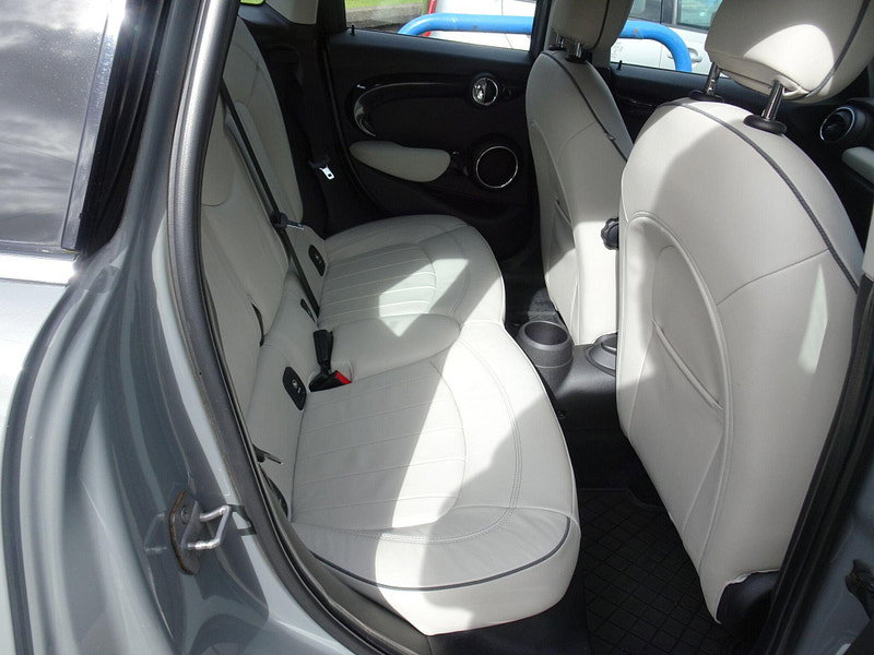 MINI Hatch 2.0 Cooper S Auto Euro 6 (s/s) 5dr 5dr Automatic 2026