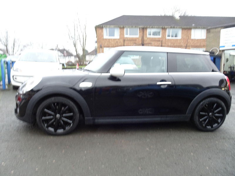 MINI Hatch 2.0 Cooper S Euro 6 (s/s) 3dr 3dr Manual 2025