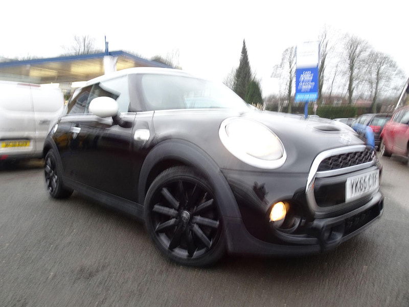 MINI Hatch 2.0 Cooper S Euro 6 (s/s) 3dr 3dr Manual 2025