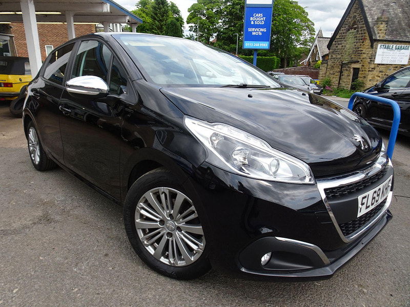 Peugeot 208 1.2 PureTech Signature Euro 6 (s/s) 5dr 5dr Manual 2025