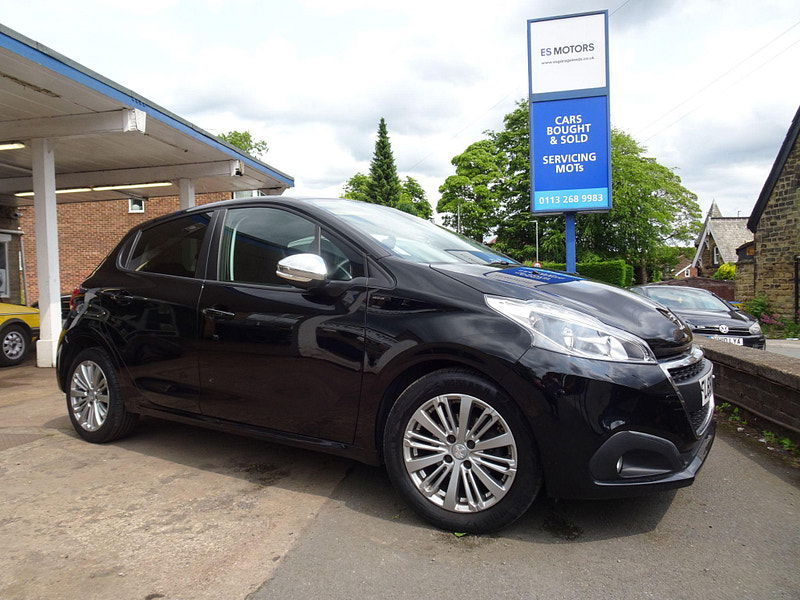 Peugeot 208 1.2 PureTech Signature Euro 6 (s/s) 5dr 5dr Manual 2025