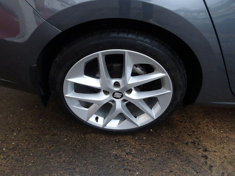 Seat Leon 1.4 EcoTSI FR Sport Tourer Euro 6 (s/s) 5dr 5dr Manual 2026