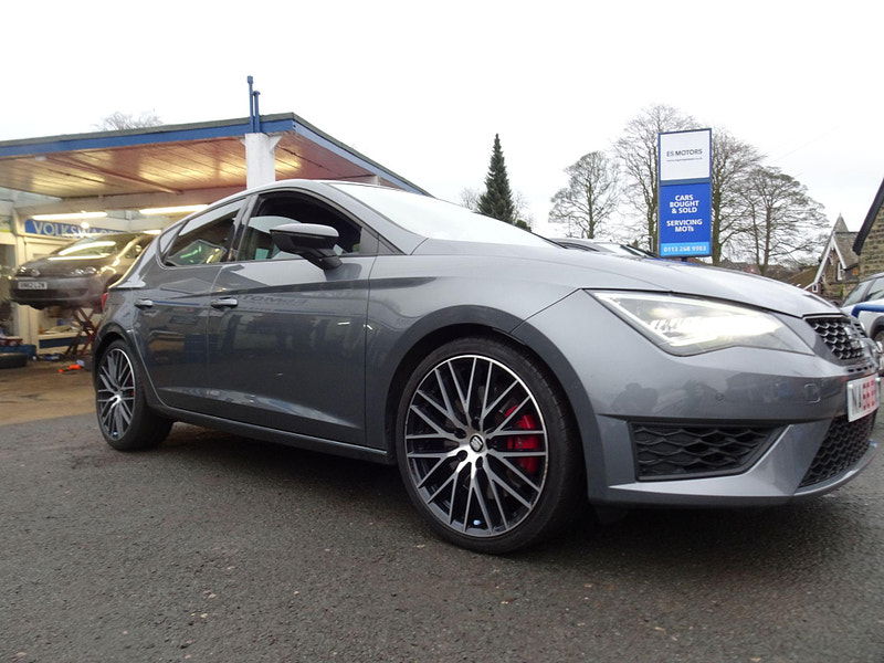 Seat Leon 2.0 TSI Cupra 290 Black Euro 6 (s/s) 5dr 5dr Manual 2025