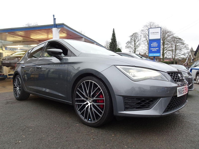 Seat Leon 2.0 TSI Cupra 290 Black Euro 6 (s/s) 5dr 5dr Manual 2025