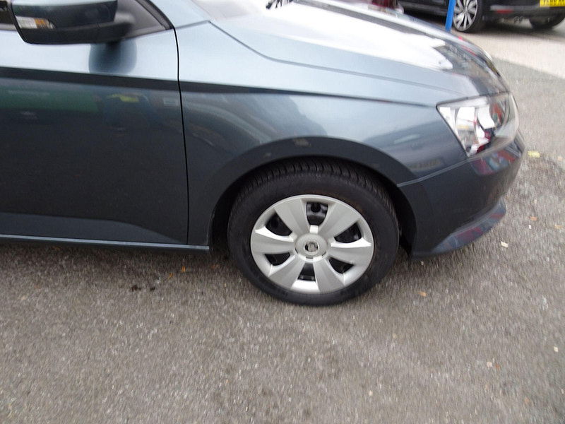 Skoda Fabia 1.0 S Euro 6 (s/s) 5dr 5dr Manual 2025