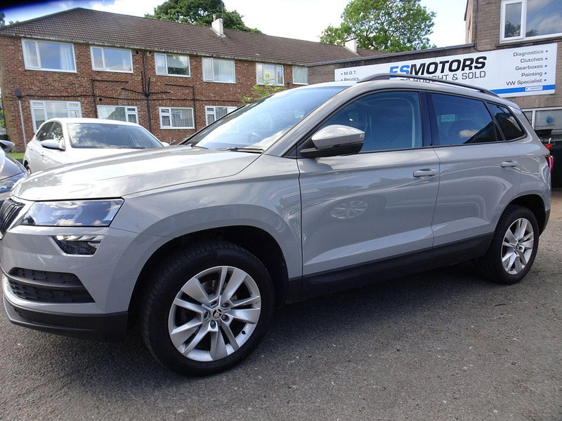 Skoda Karoq 1.0 TSI SE Technology Euro 6 (s/s) 5dr 5dr Manual 2026