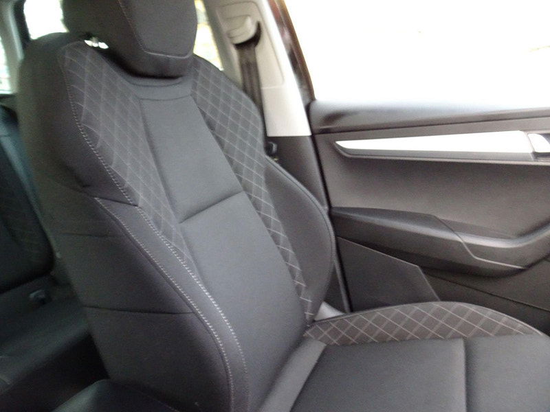 Skoda Karoq 1.6 TDI SE Technology DSG Euro 6 (s/s) 5dr 5dr Automatic 2025