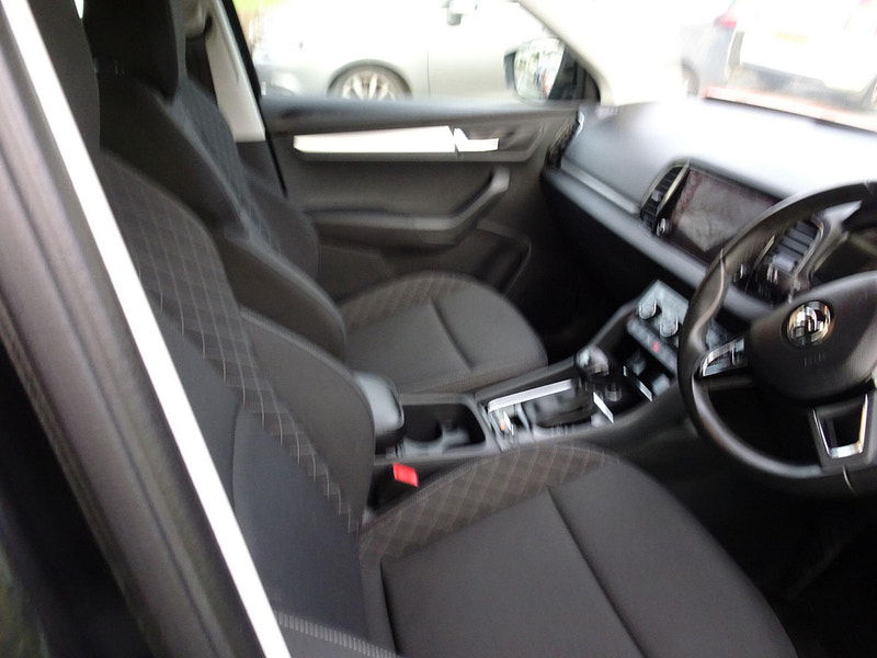 Skoda Karoq 1.6 TDI SE Technology DSG Euro 6 (s/s) 5dr 5dr Automatic 2025