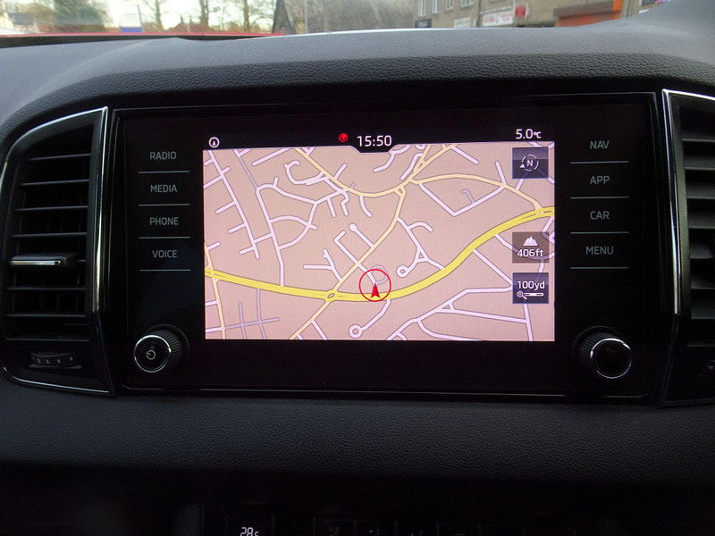 Skoda Karoq 1.6 TDI SE Technology DSG Euro 6 (s/s) 5dr 5dr Automatic 2025