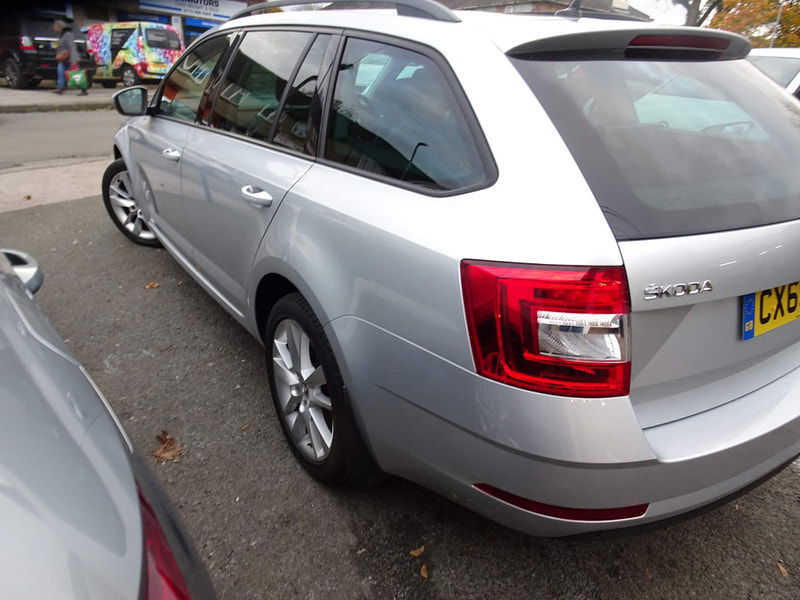 Skoda Octavia 1.5 TSI ACT SE L Euro 6 (s/s) 5dr 5dr Manual 2024