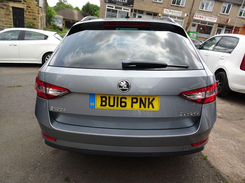 Skoda Superb 2.0 TDI SE Business Euro 6 (s/s) 5dr 5dr Manual 2025
