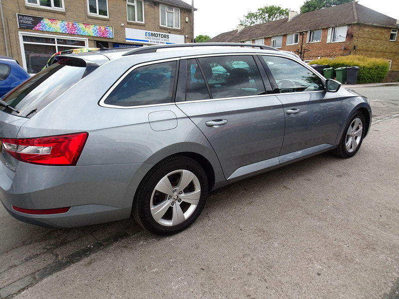Skoda Superb 2.0 TDI SE Business Euro 6 (s/s) 5dr 5dr Manual 2025