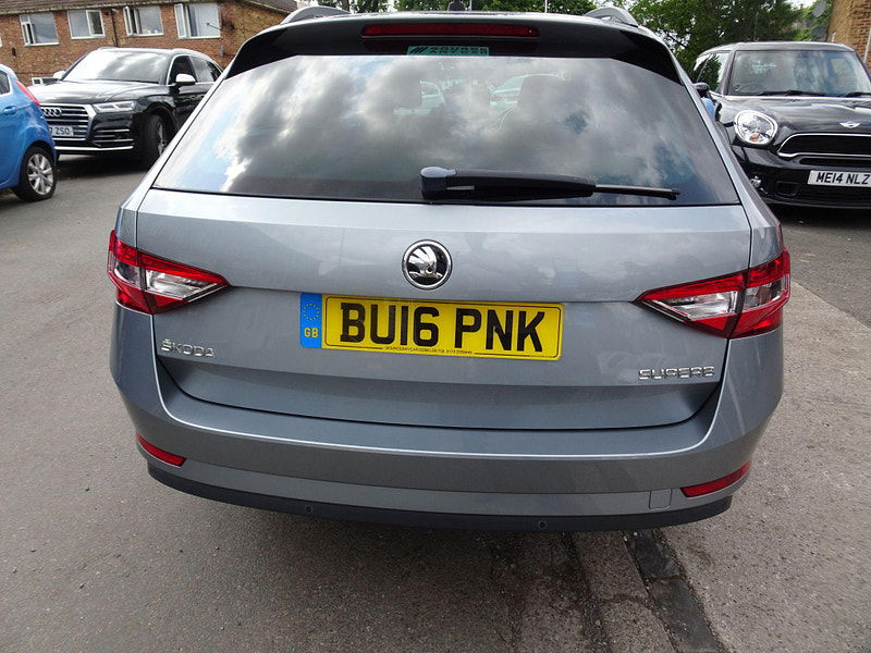 Skoda Superb 2.0 TDI SE Business Euro 6 (s/s) 5dr 5dr Manual 2025