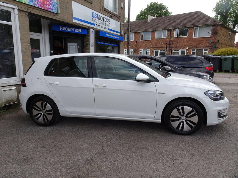 Volkswagen e-Golf 35.8kWh e-Golf Auto 5dr 5dr Automatic 2026
