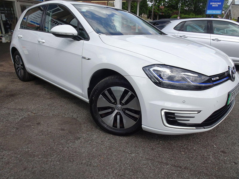 Volkswagen e-Golf 35.8kWh e-Golf Auto 5dr 5dr Automatic 2026