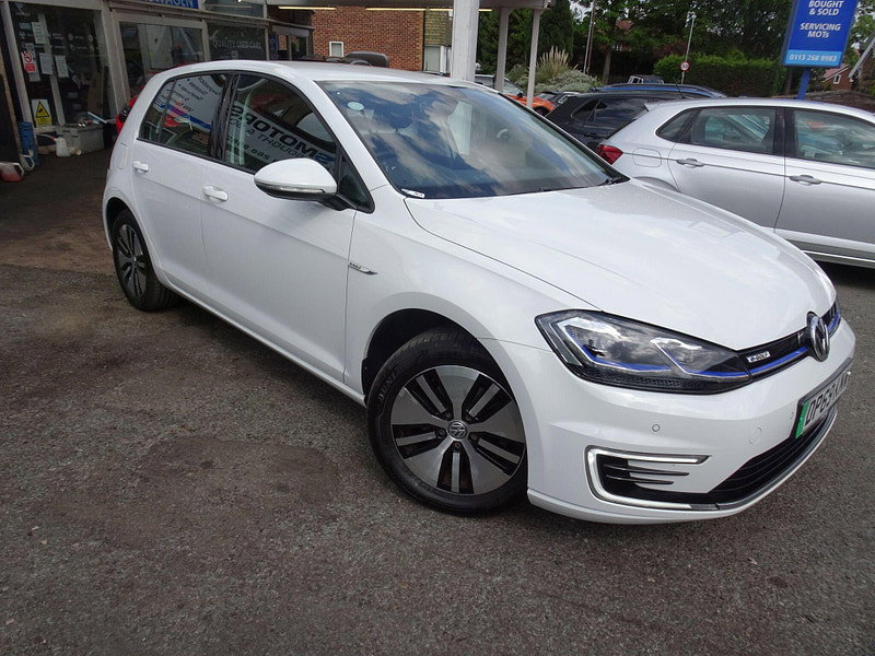 Volkswagen e-Golf 35.8kWh e-Golf Auto 5dr 5dr Automatic 2026